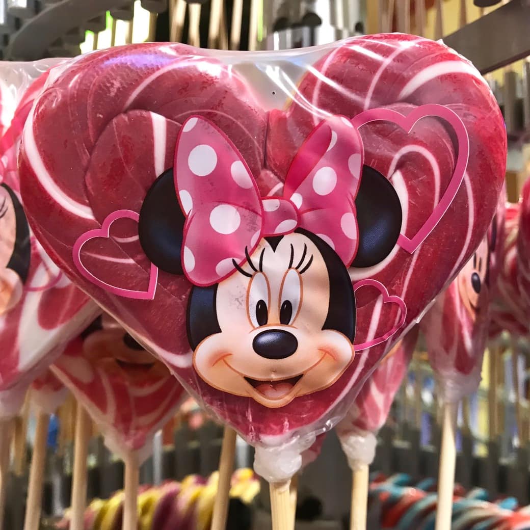 Minnie lollipop Image of Minnie lollipop