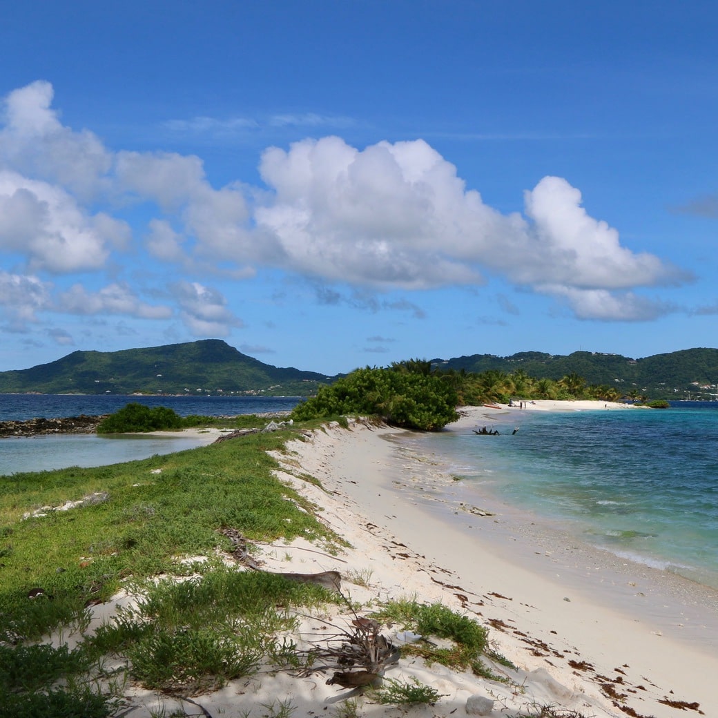 Sand bar Image of Sandy Island from the south