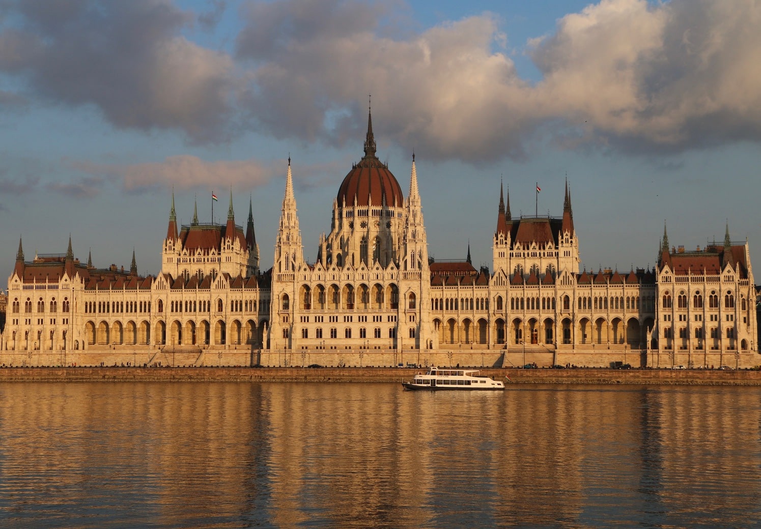 Parliament of Hungary Image of Hungarian Parliament