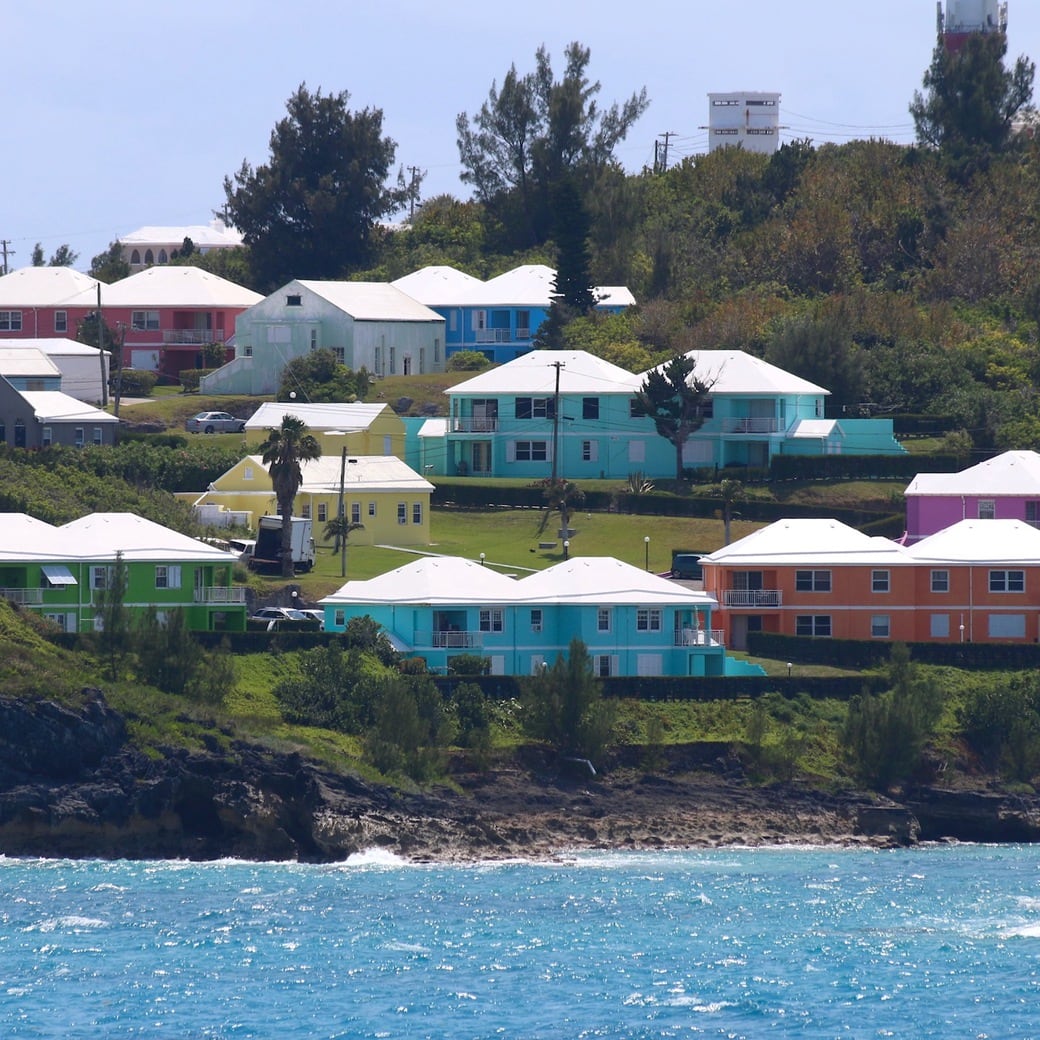 Bermuda houses lovely pastel-coloured houses in Bermuda