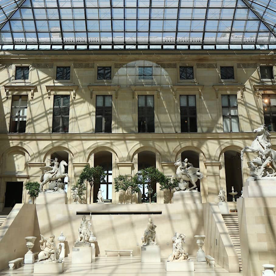 Louvre A sneak peak inside Louvre
