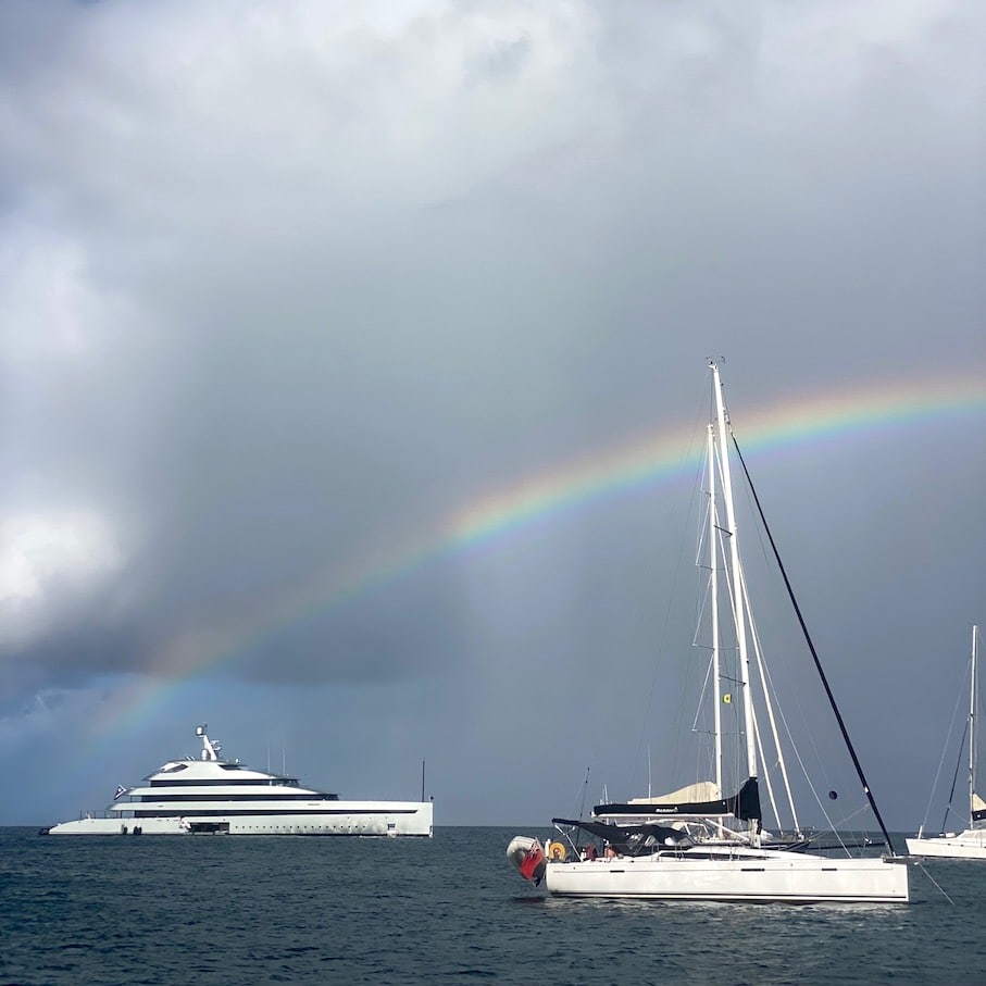 Sailboats and superyachts The Grenadines by boat
