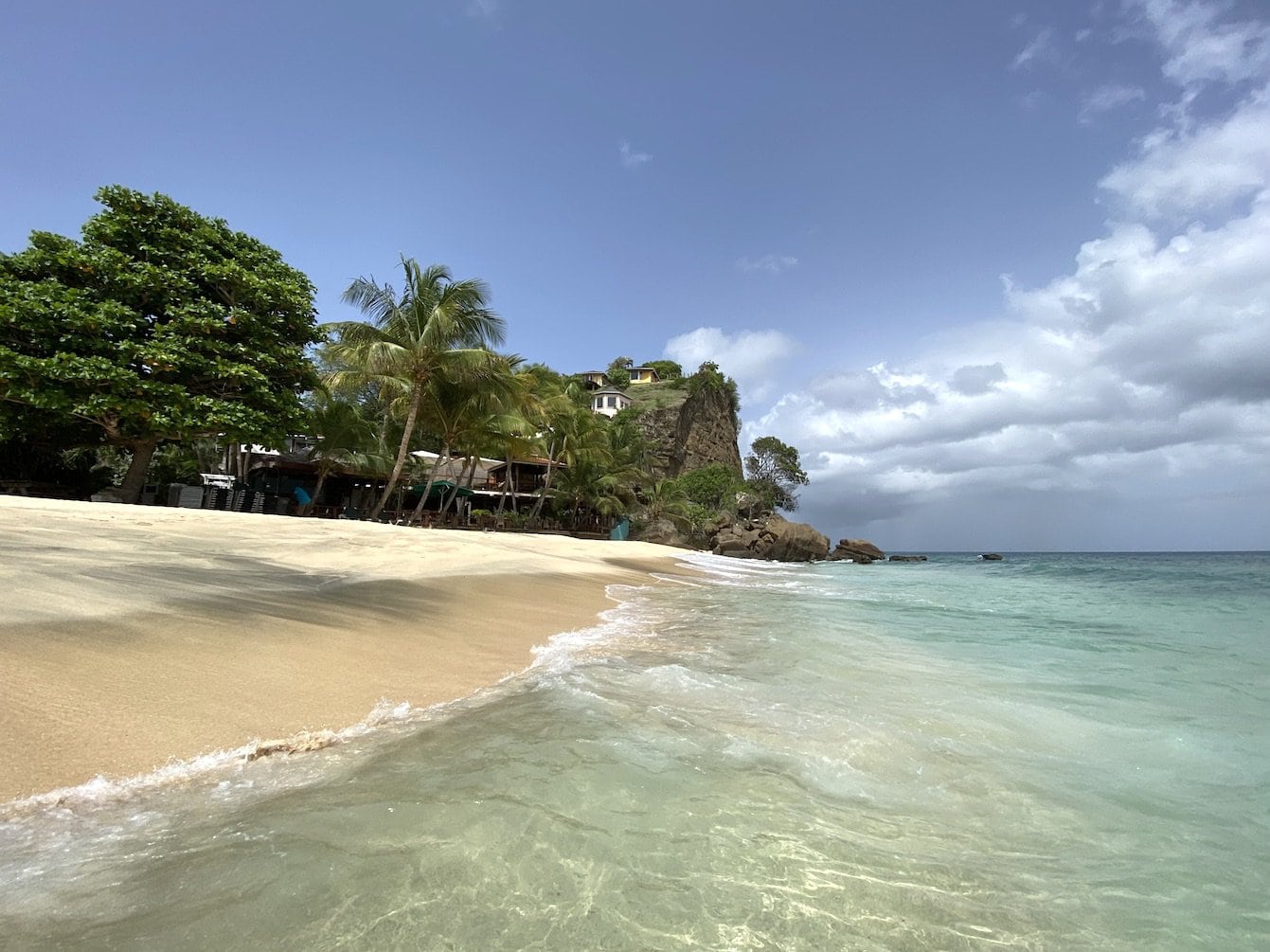 Magazine Beach Maca Bana villas on Magazine Beach