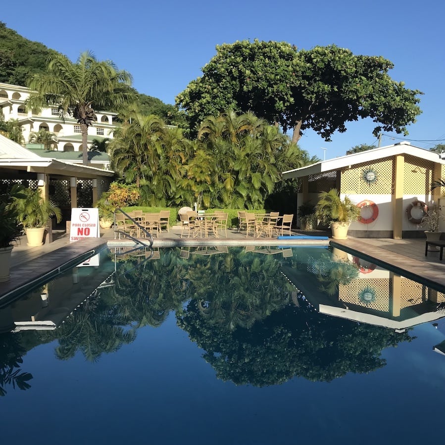 Pool area Blue Horizons