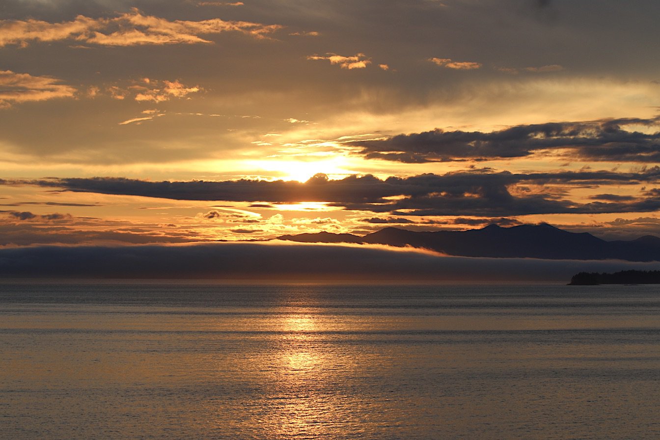 Glorious sunrise Sunrise at sea
